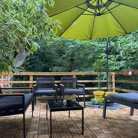 Apartment With A Terrace Forest Lullula